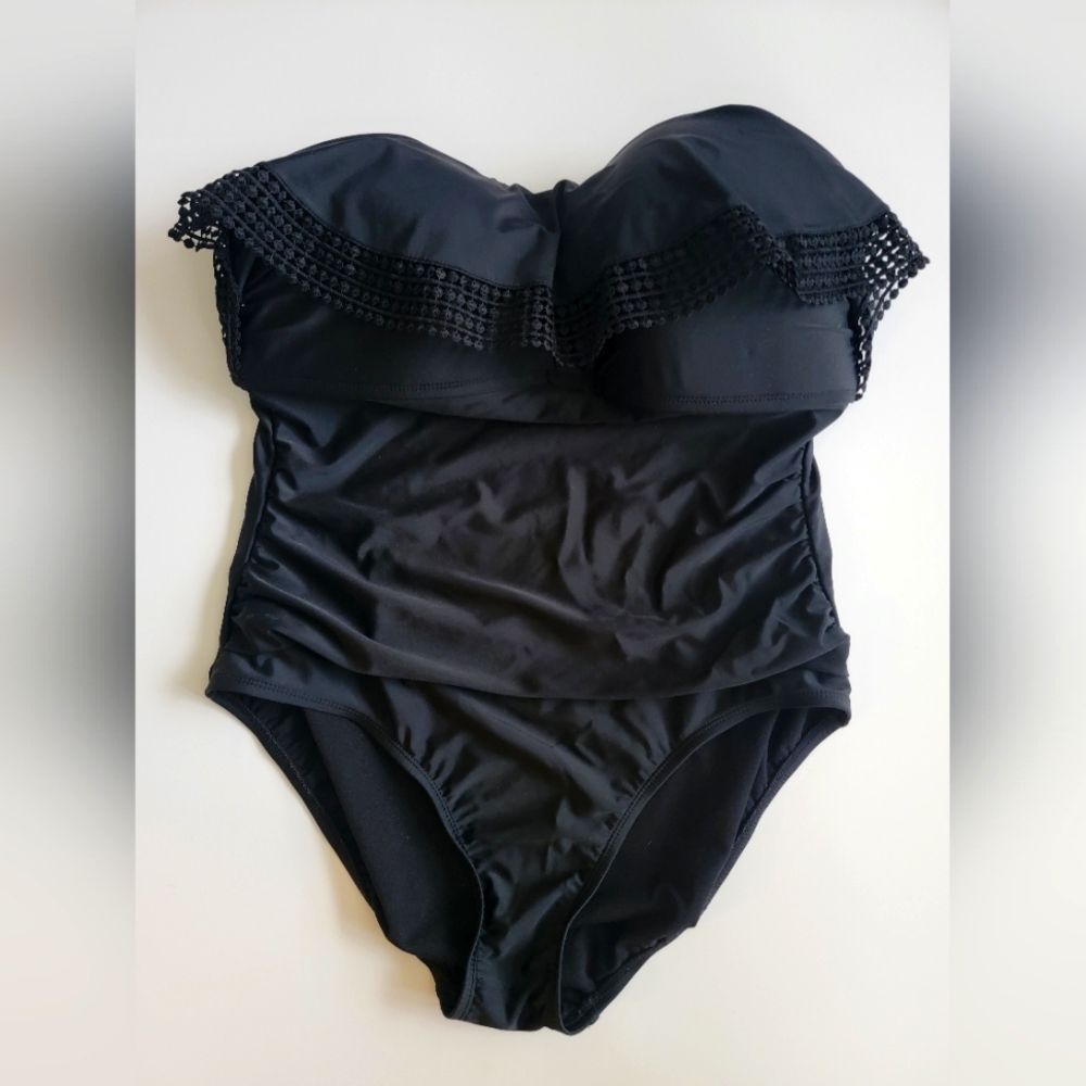Crochet Flounce High Coverage One Piece Swimsuit Kona Sol Black strapless XL New